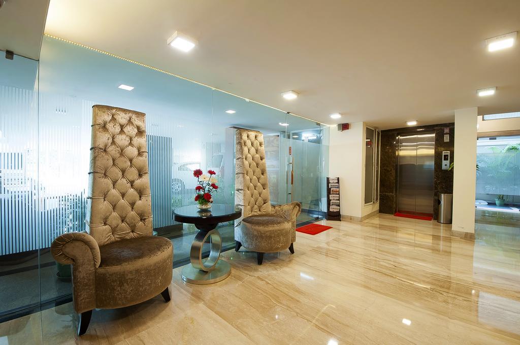 Alpina Hotels & Suites Yeni Delhi Dış mekan fotoğraf