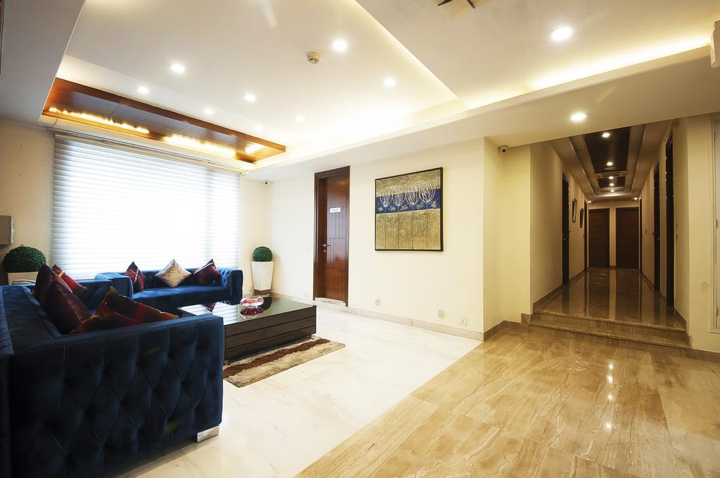 Alpina Hotels & Suites Yeni Delhi Dış mekan fotoğraf