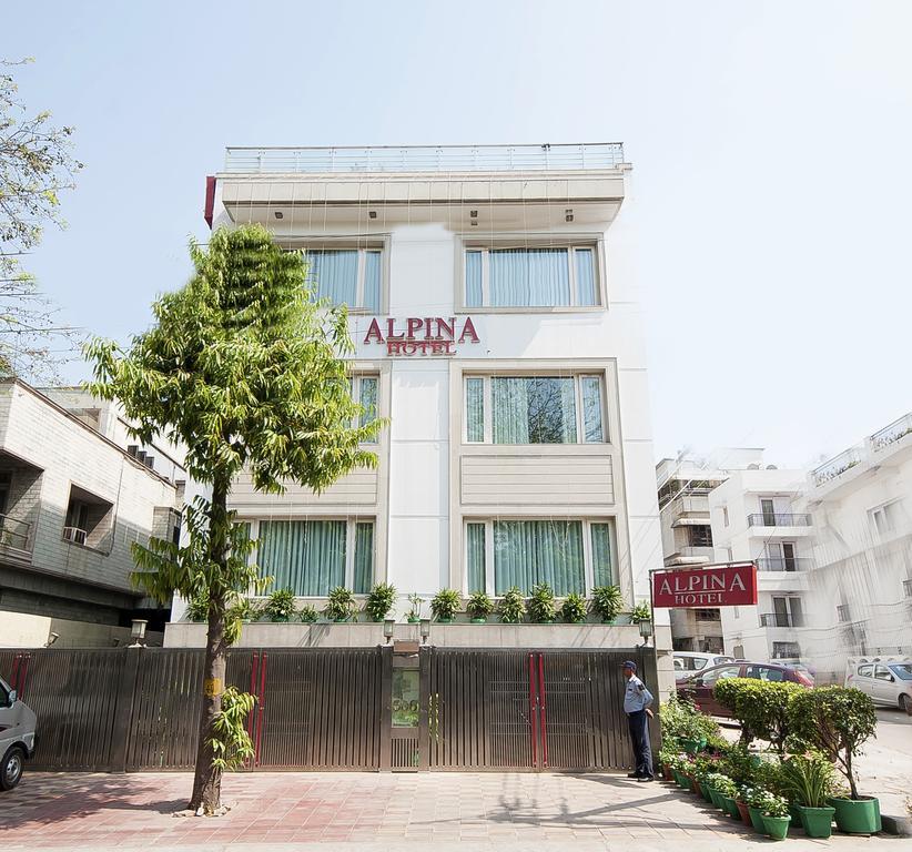 Alpina Hotels & Suites Yeni Delhi Dış mekan fotoğraf